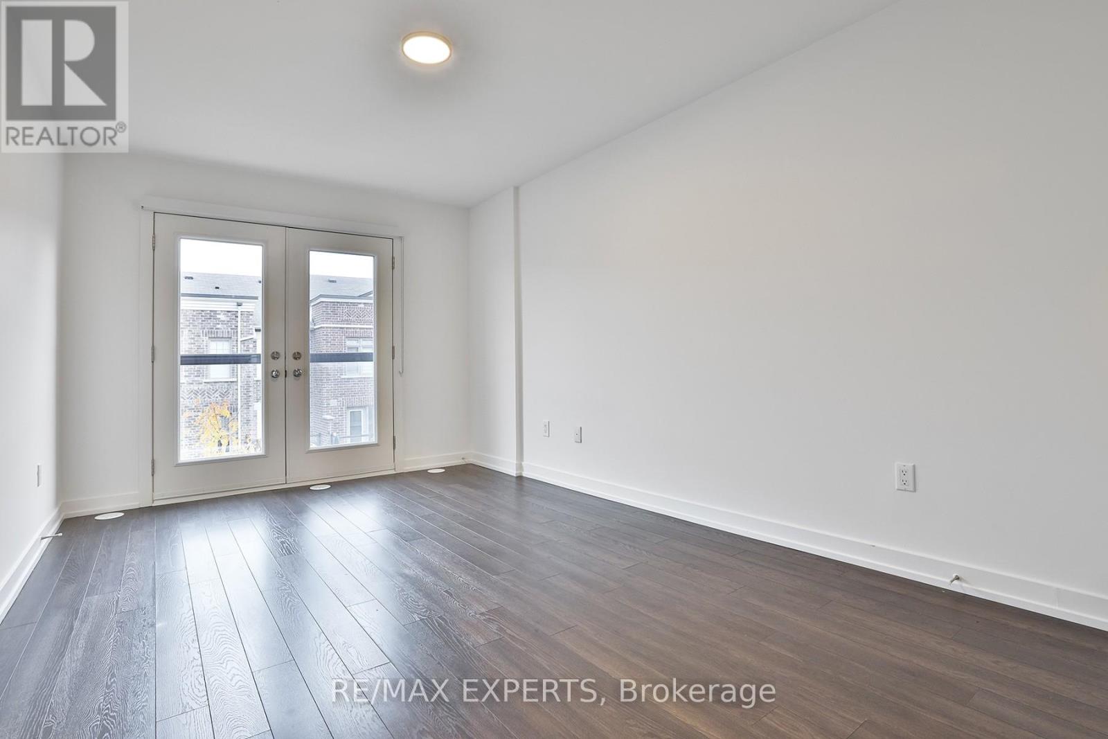 275 - 60 Parrotta Drive, Toronto, Ontario  M9M 0E5 - Photo 13 - W12491966