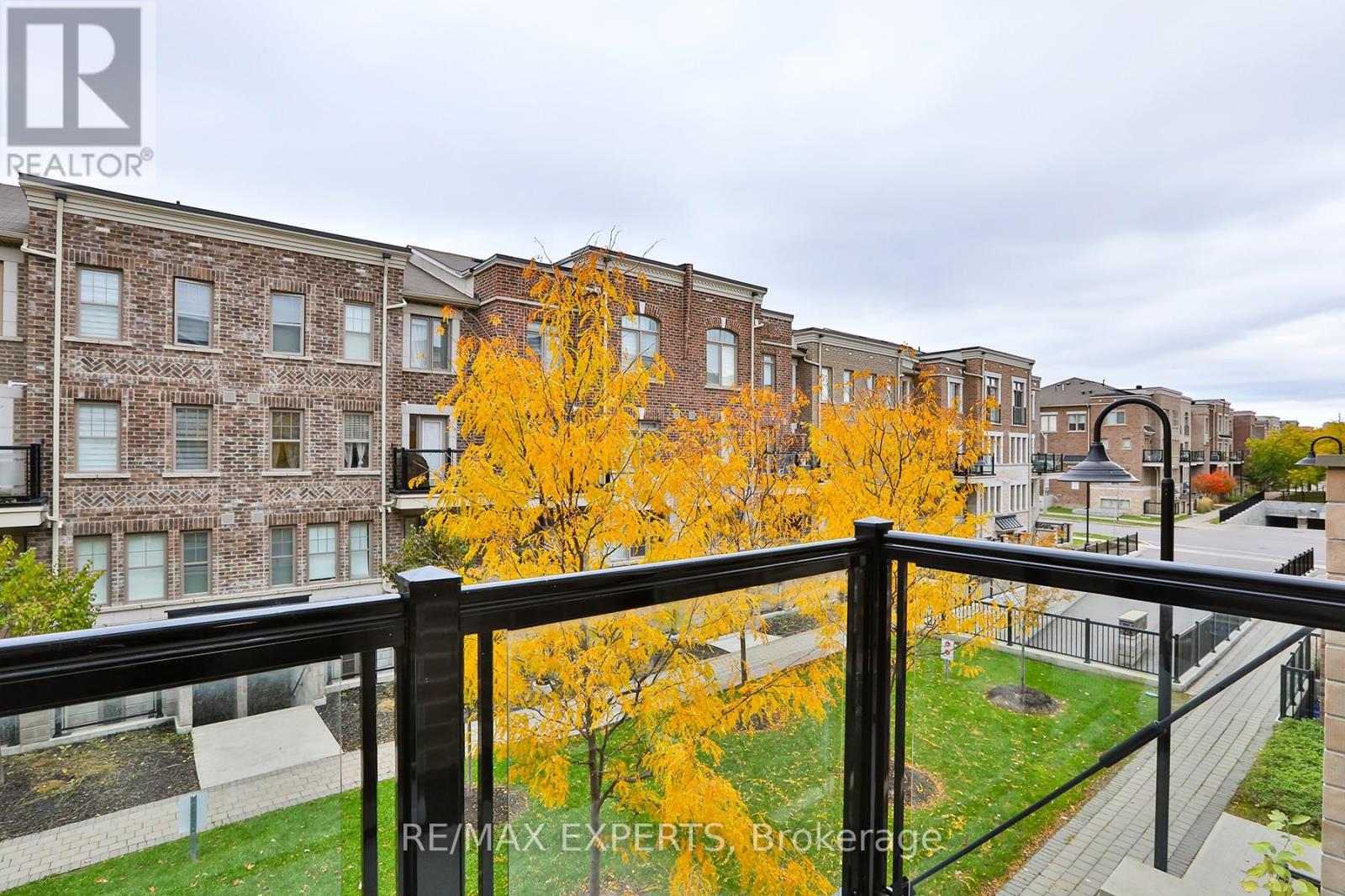 275 - 60 Parrotta Drive, Toronto, Ontario  M9M 0E5 - Photo 20 - W12491966