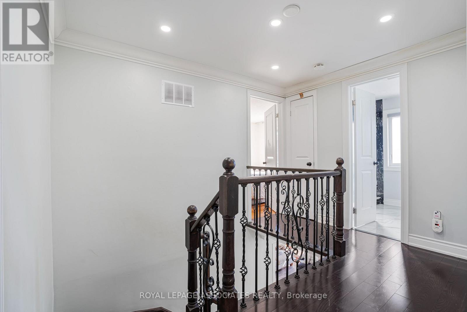 95 Carisbrooke Square, Toronto, Ontario  M1B 4M3 - Photo 22 - E12492148