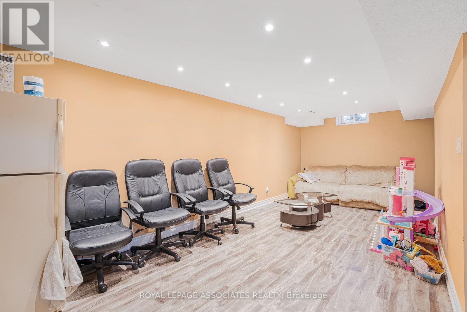 95 Carisbrooke Square, Toronto, Ontario  M1B 4M3 - Photo 35 - E12492148