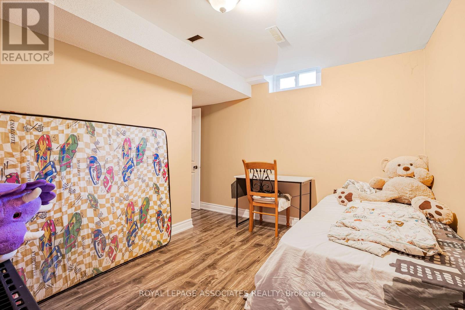 95 Carisbrooke Square, Toronto, Ontario  M1B 4M3 - Photo 37 - E12492148