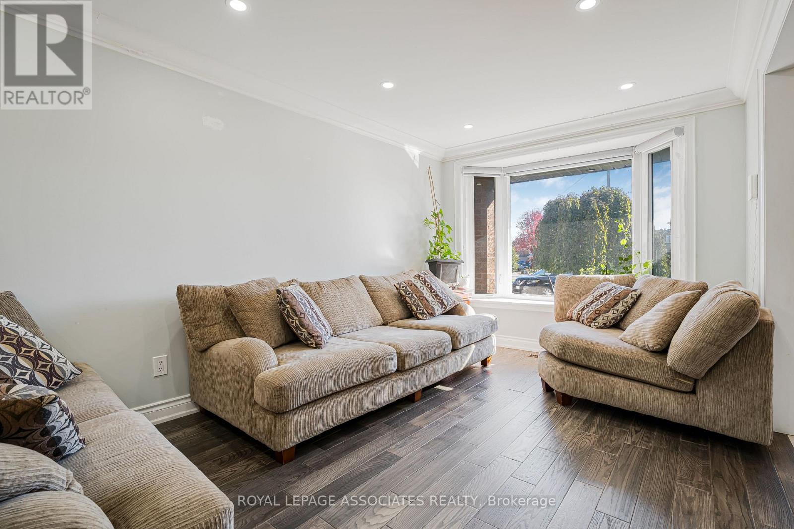 95 Carisbrooke Square, Toronto, Ontario  M1B 4M3 - Photo 6 - E12492148