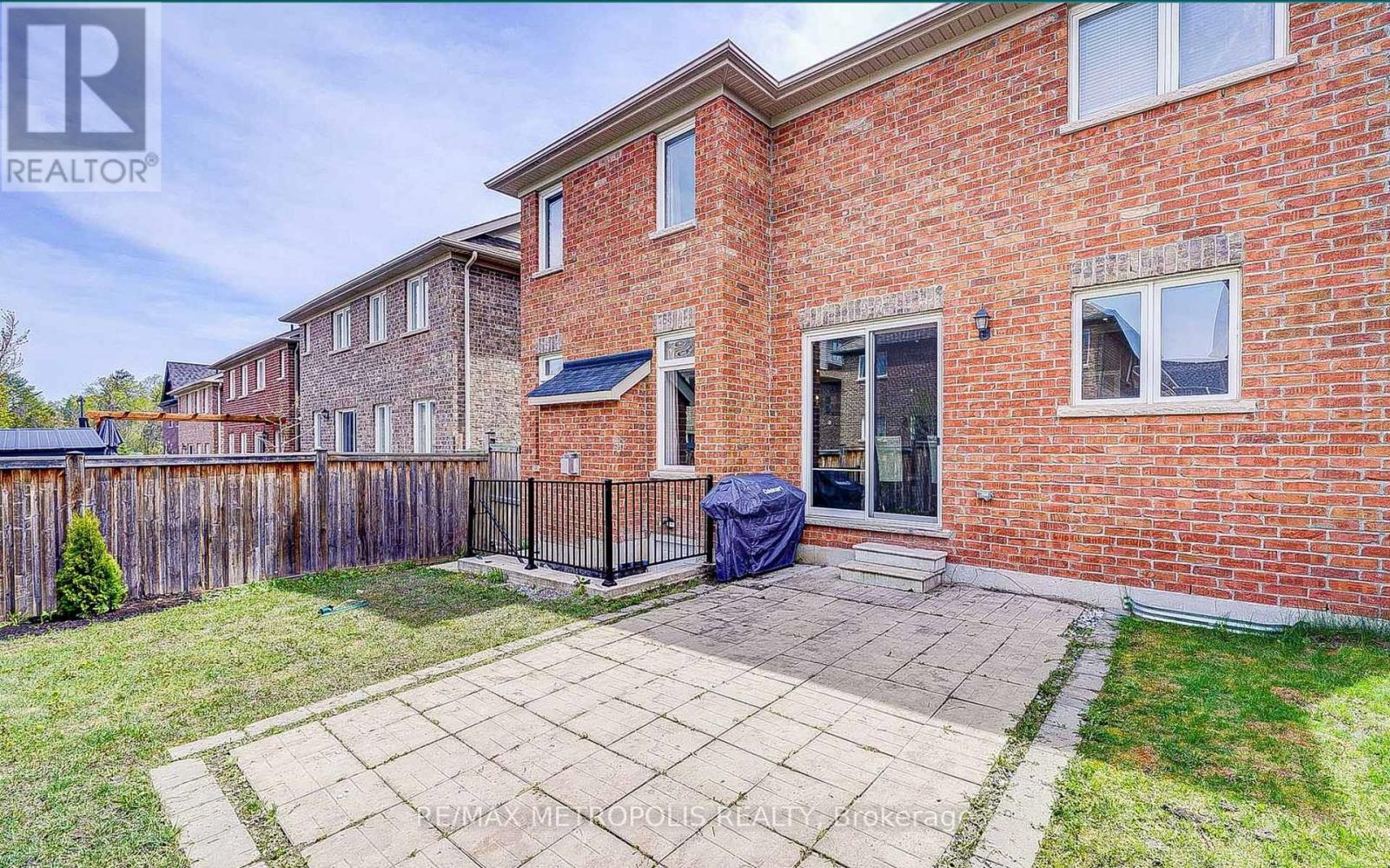 Bsmt - 40 Harper-Hill Drive, Ajax, Ontario  L1Z 0P6 - Photo 2 - E12492168