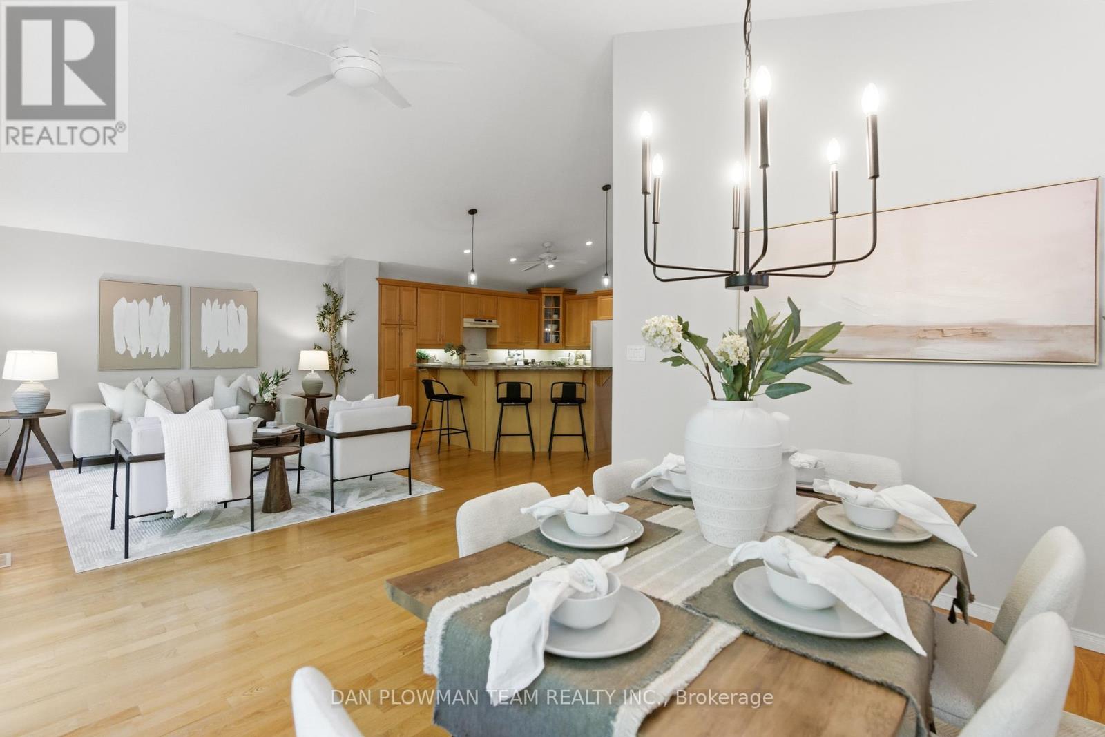 61 Lady May Drive, Whitby, Ontario  L1R 3A7 - Photo 14 - E12492264