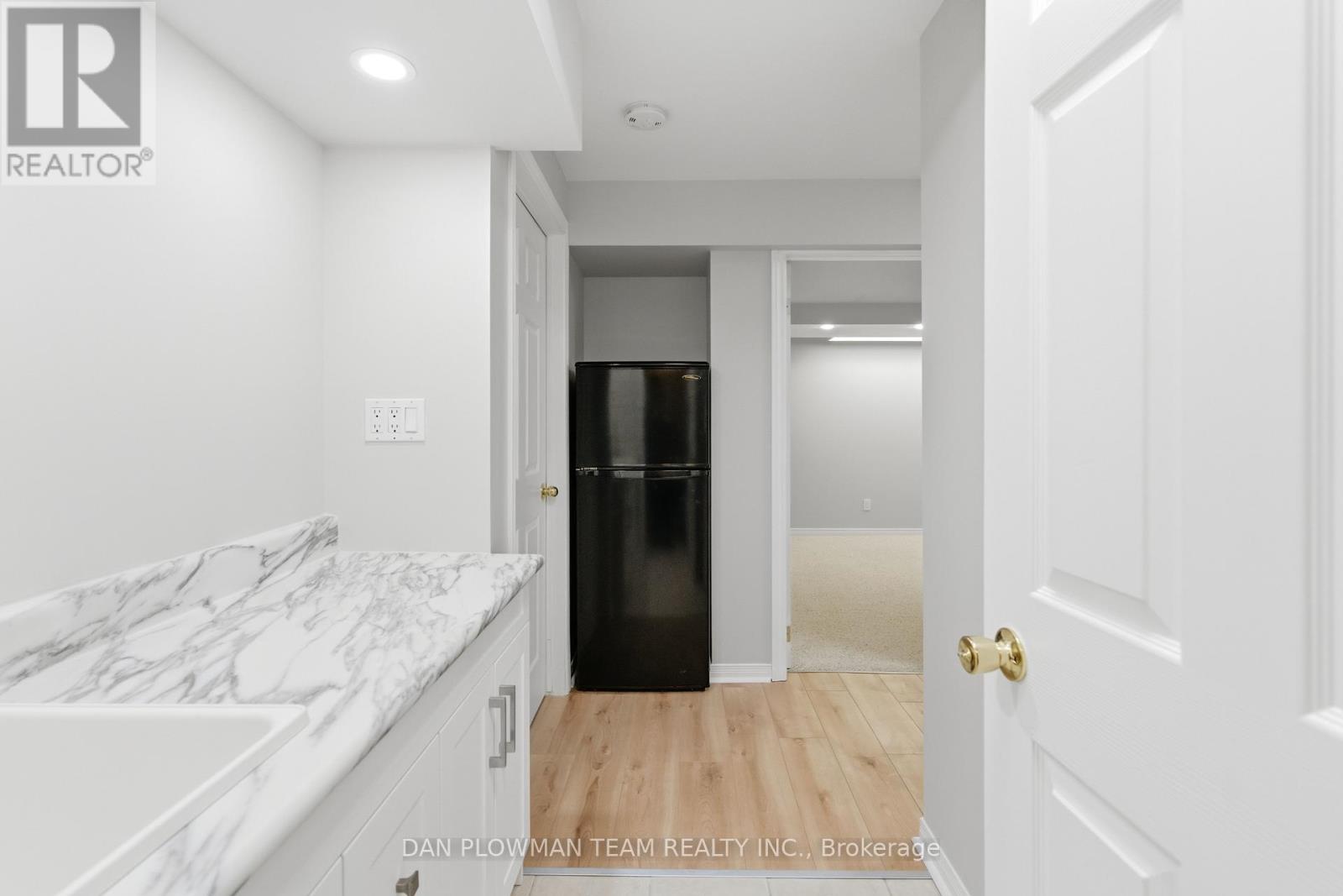 61 Lady May Drive, Whitby, Ontario  L1R 3A7 - Photo 27 - E12492264