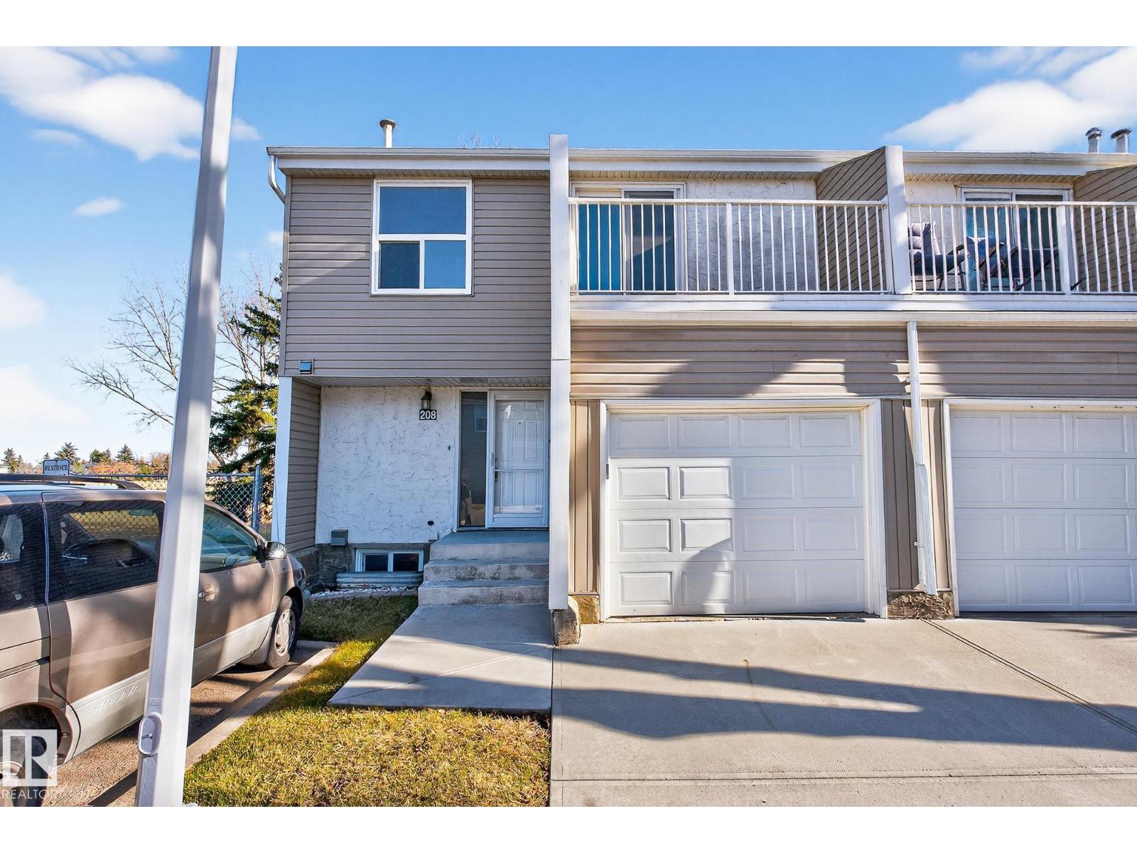 208 Chateau Pl Nw, Edmonton, Alberta  T5T 1V3 - Photo 1 - E4464048