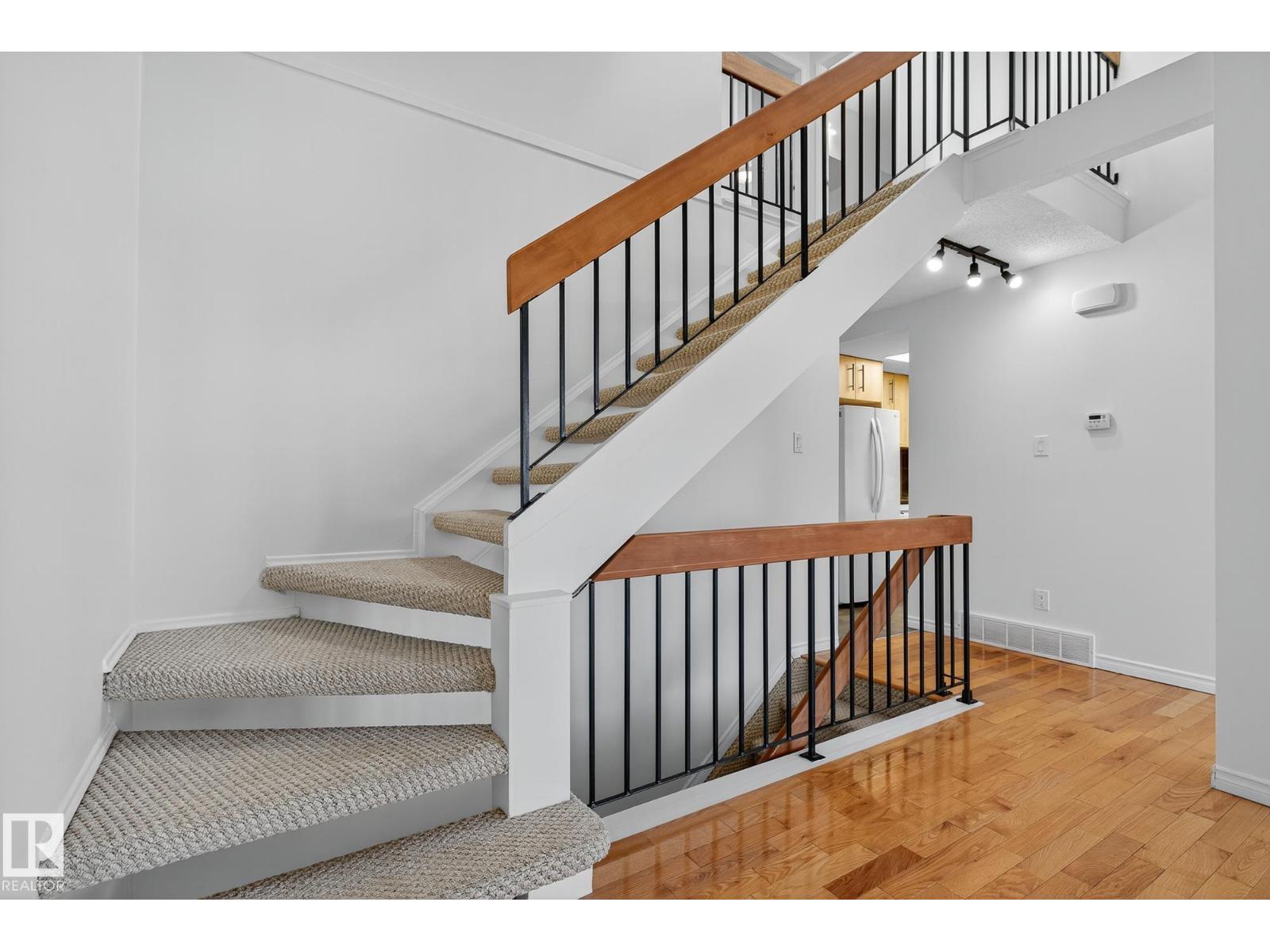 208 Chateau Pl Nw, Edmonton, Alberta  T5T 1V3 - Photo 15 - E4464048