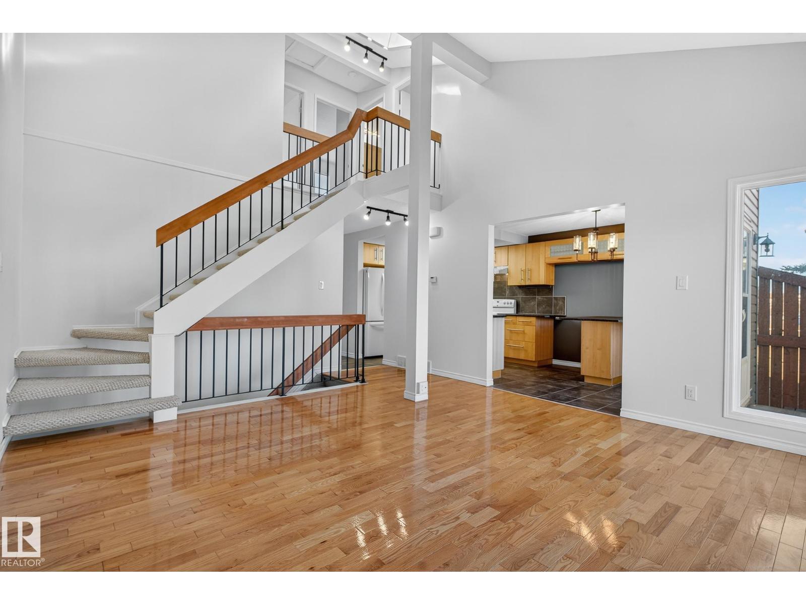 208 Chateau Pl Nw, Edmonton, Alberta  T5T 1V3 - Photo 6 - E4464048