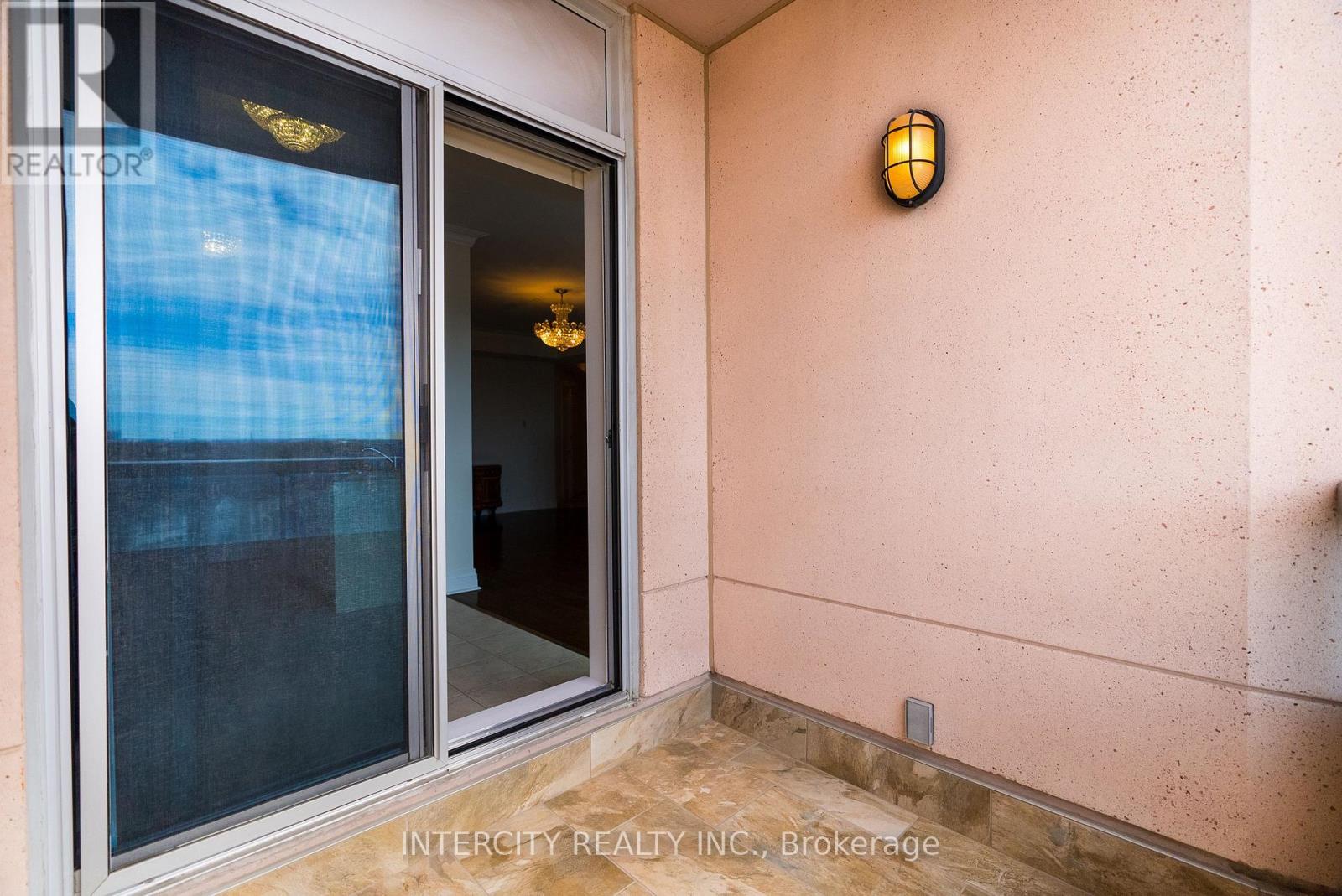 607 - 1 Cordoba Drive, Vaughan, Ontario  L4J 8S3 - Photo 23 - N12492202