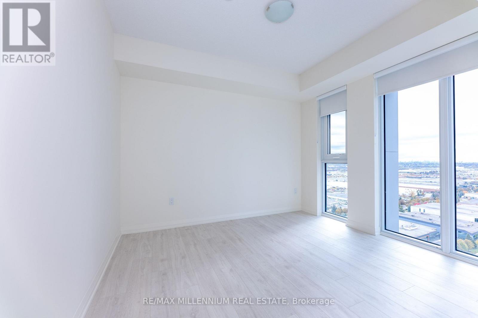 2310 - 8960 Jane Street, Vaughan, Ontario  L4L 0N9 - Photo 16 - N12492272