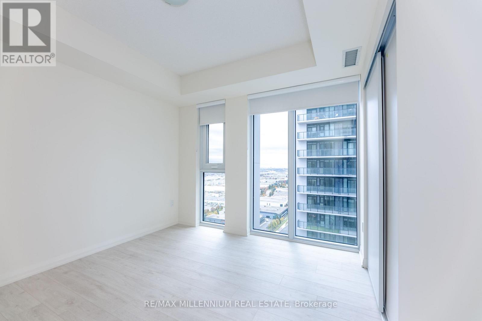 2310 - 8960 Jane Street, Vaughan, Ontario  L4L 0N9 - Photo 19 - N12492272