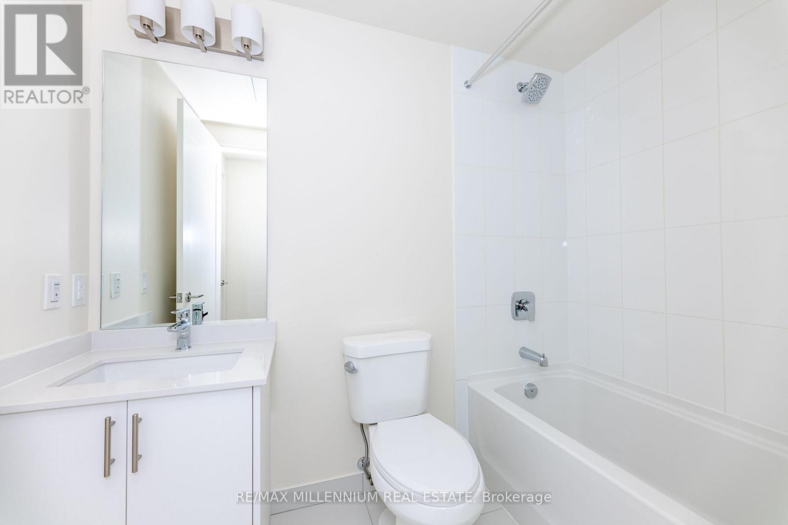 2310 - 8960 Jane Street, Vaughan, Ontario  L4L 0N9 - Photo 24 - N12492272