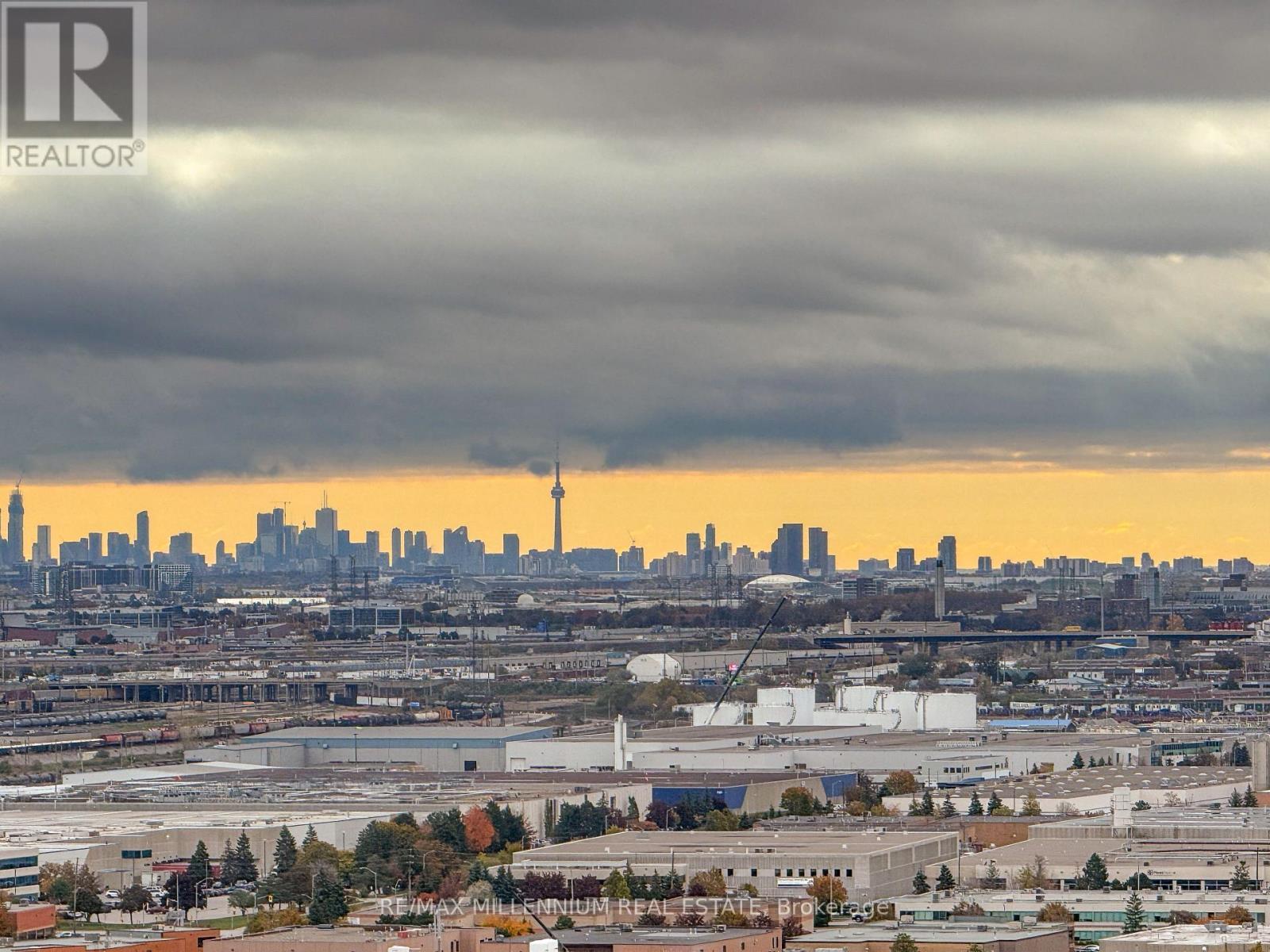 2310 - 8960 Jane Street, Vaughan, Ontario  L4L 0N9 - Photo 28 - N12492272