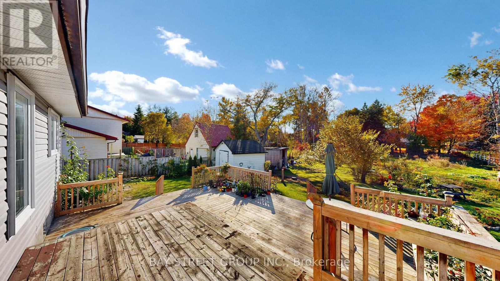 Main Floor - 142 Patterson Road, Barrie (Ardagh), Ontario  L4N 3W4 - Photo 26 - S12492194