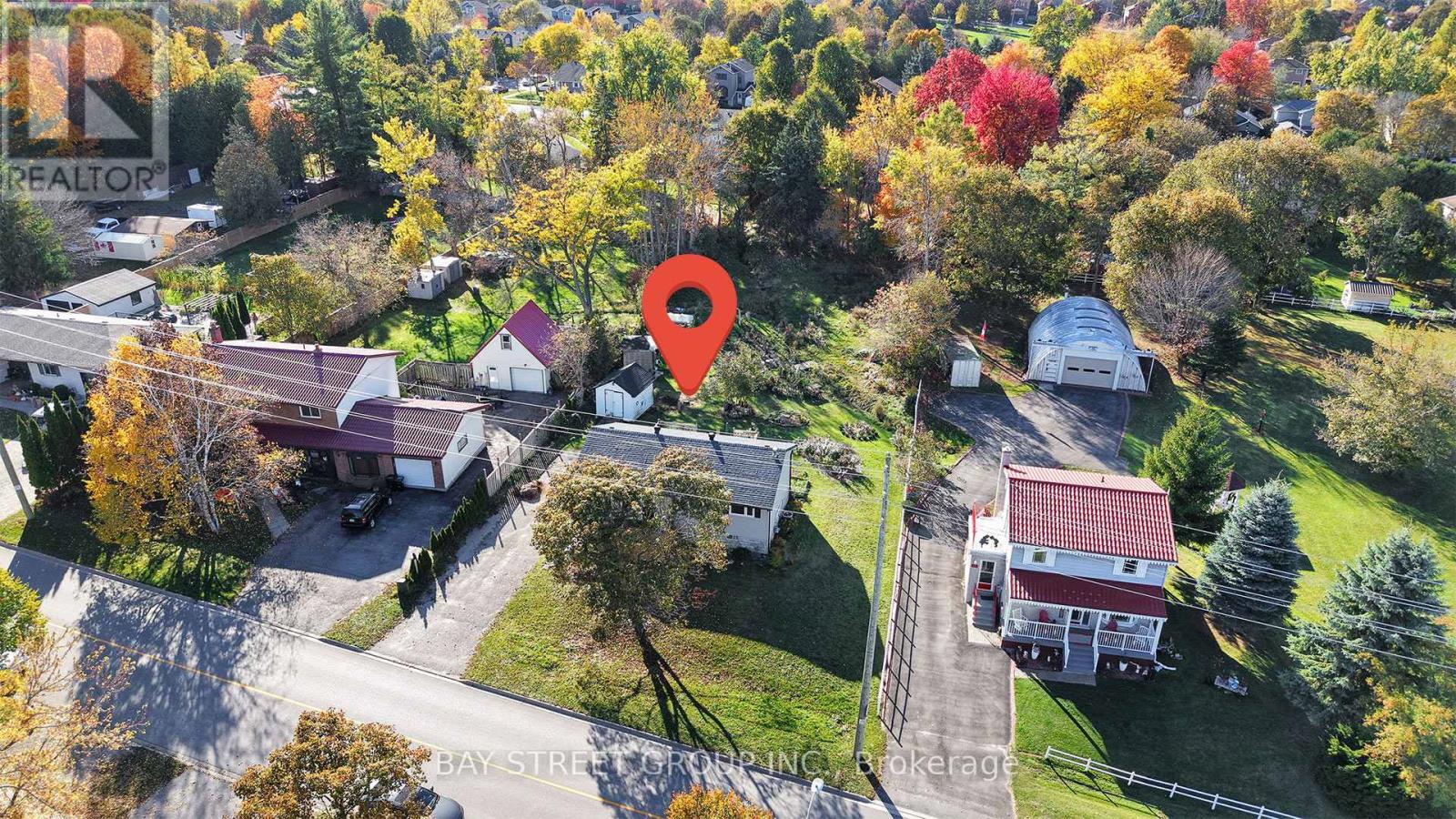 Main Floor - 142 Patterson Road, Barrie (Ardagh), Ontario  L4N 3W4 - Photo 33 - S12492194