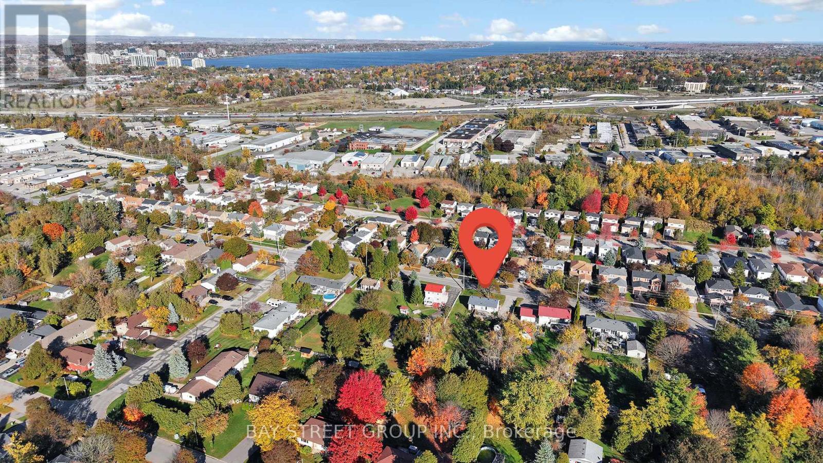 Main Floor - 142 Patterson Road, Barrie (Ardagh), Ontario  L4N 3W4 - Photo 34 - S12492194