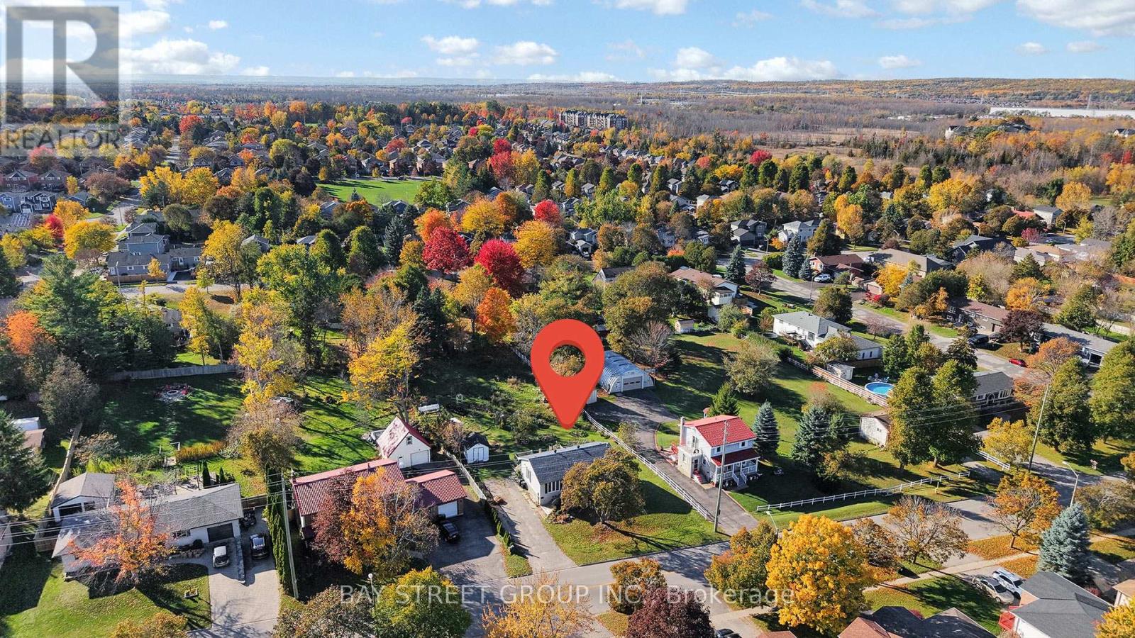 Main Floor - 142 Patterson Road, Barrie (Ardagh), Ontario  L4N 3W4 - Photo 35 - S12492194