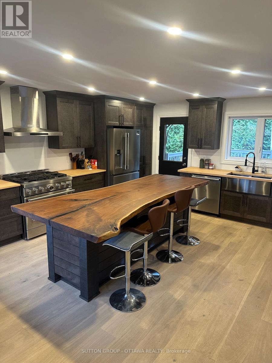 1218 Upton Road, Ottawa, Ontario  K4M 1B3 - Photo 9 - X12490598