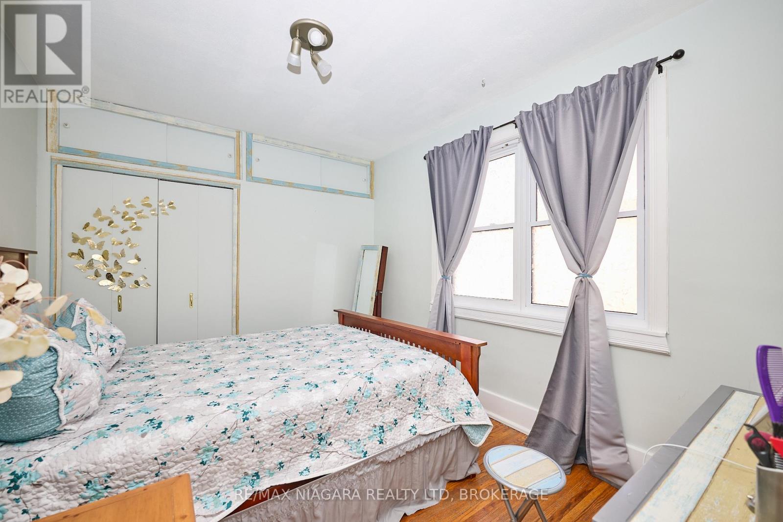 4660 Sixth Avenue, Niagara Falls (Cherrywood), Ontario  L2E 4T5 - Photo 14 - X12492496