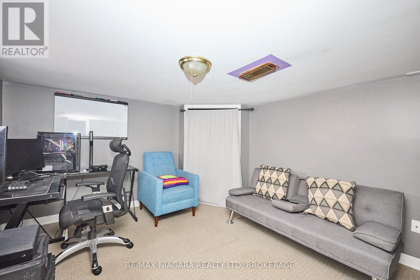 4660 Sixth Avenue, Niagara Falls (Cherrywood), Ontario  L2E 4T5 - Photo 20 - X12492496