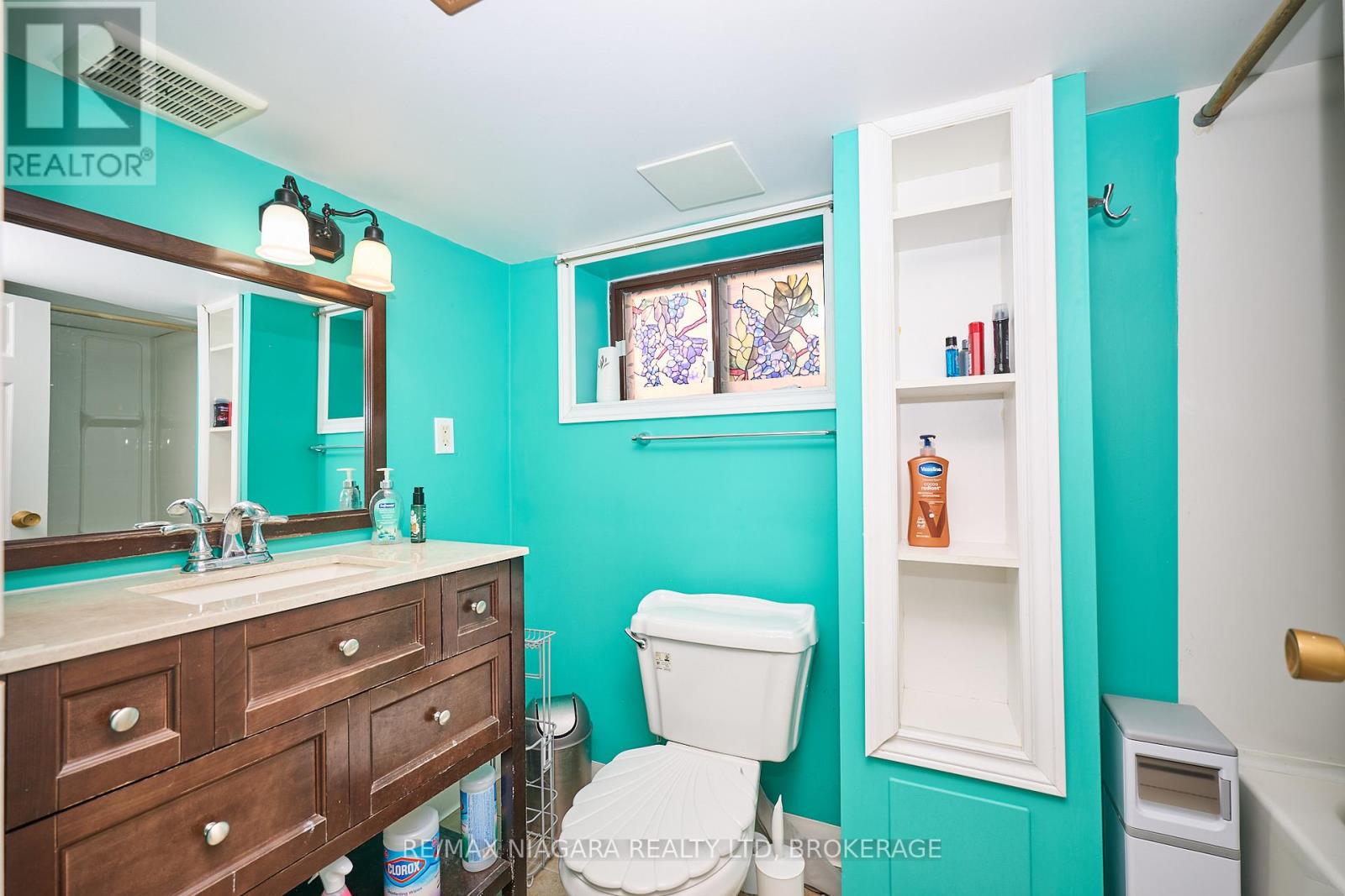 4660 Sixth Avenue, Niagara Falls (Cherrywood), Ontario  L2E 4T5 - Photo 21 - X12492496