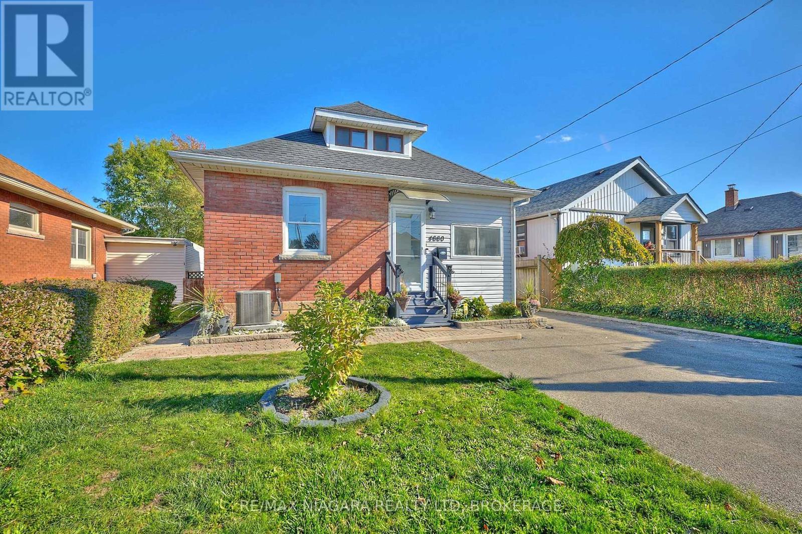 4660 Sixth Avenue, Niagara Falls (Cherrywood), Ontario  L2E 4T5 - Photo 4 - X12492496