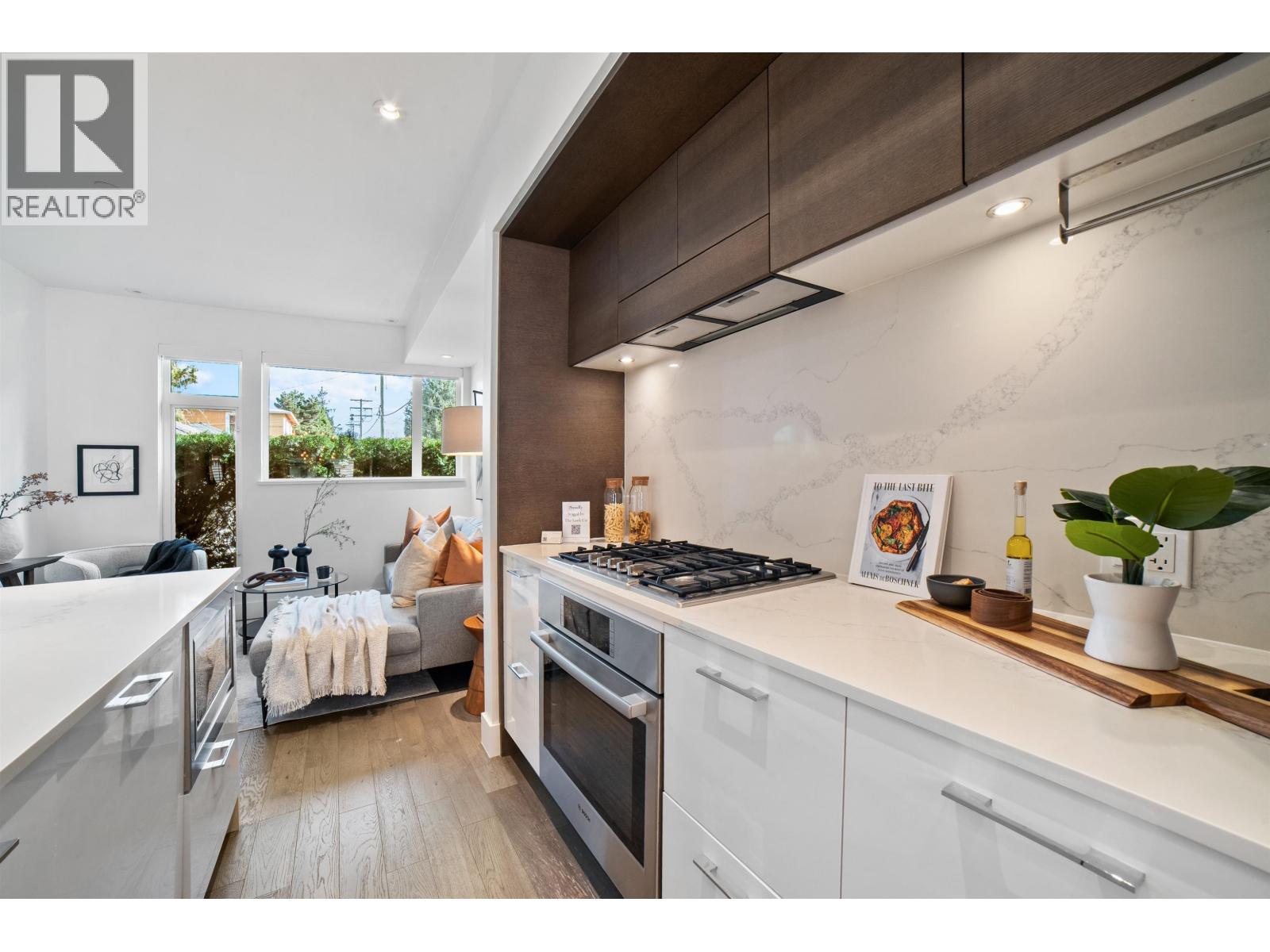 7458 Granville Street, Vancouver, British Columbia  V6P 0G1 - Photo 11 - R3063307