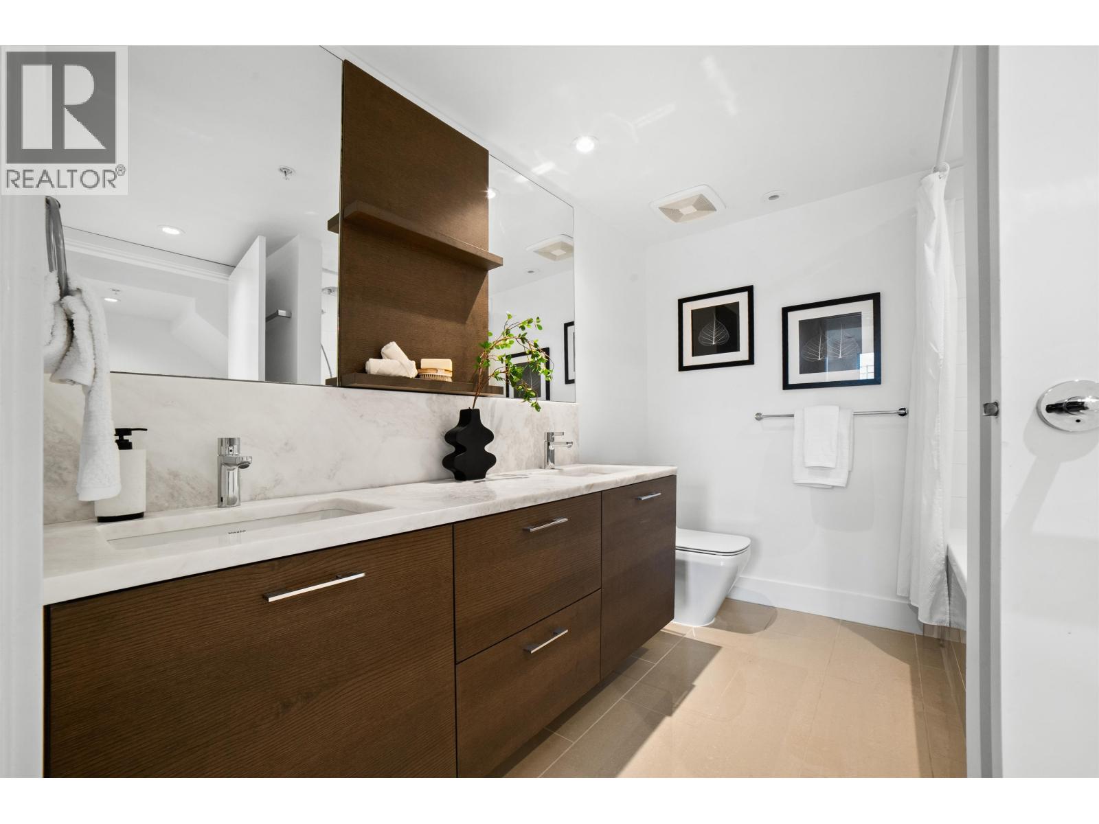 7458 Granville Street, Vancouver, British Columbia  V6P 0G1 - Photo 16 - R3063307