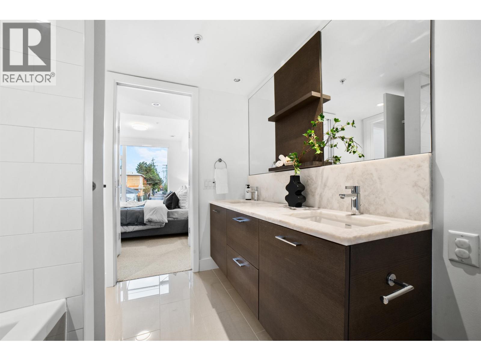 7458 Granville Street, Vancouver, British Columbia  V6P 0G1 - Photo 18 - R3063307