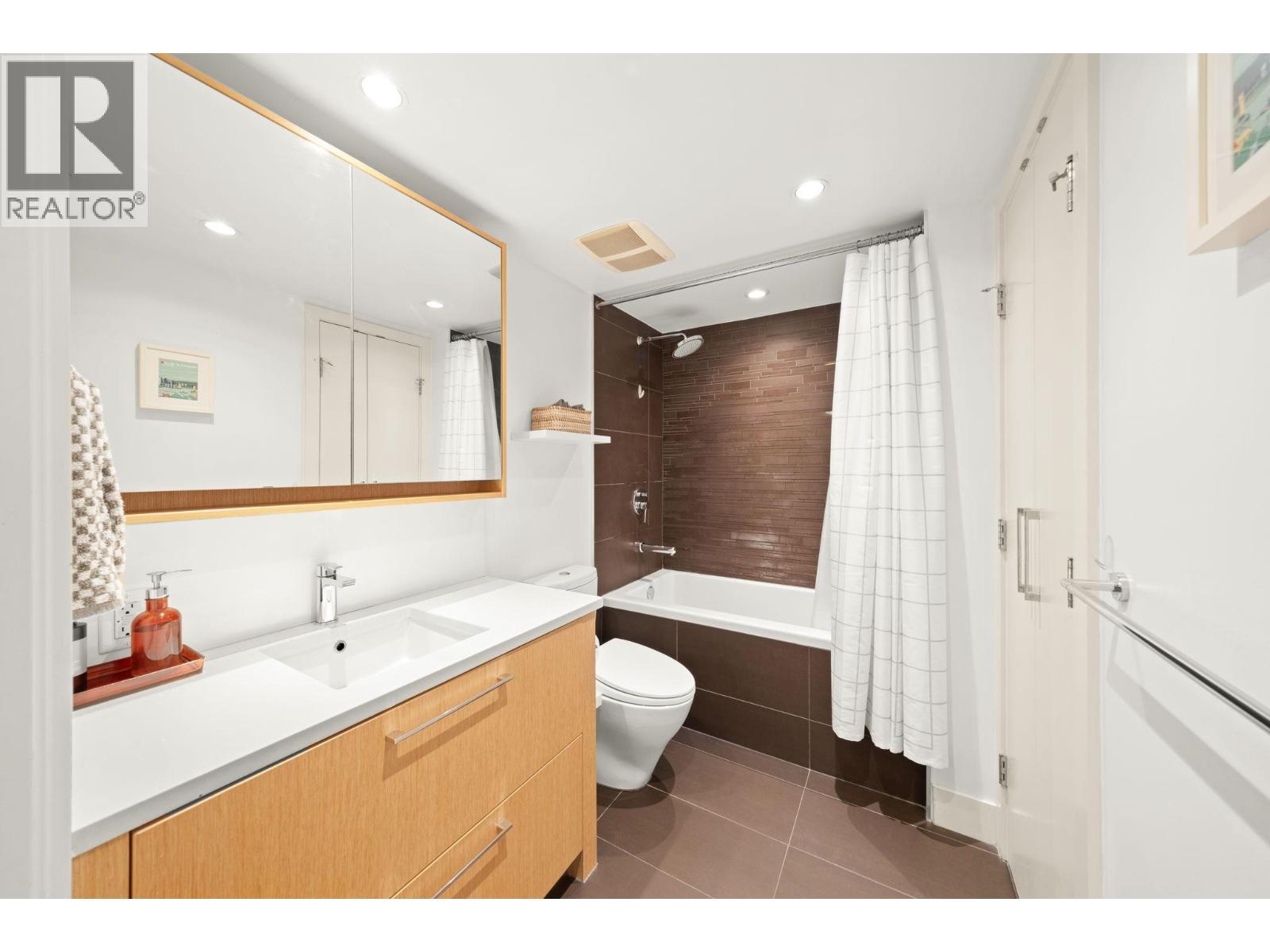 425 2008 Pine Street, Vancouver, British Columbia  V6J 0B8 - Photo 21 - R3063324