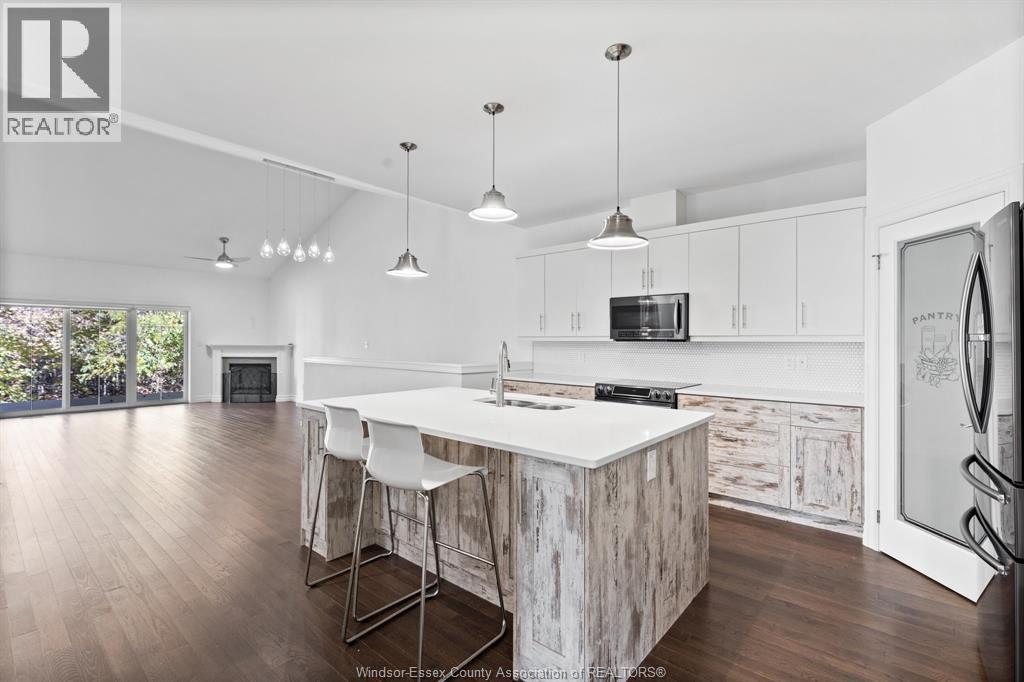 69 Red Oak Crescent, Amherstburg, Ontario  N9V 4C4 - Photo 3 - 25027401