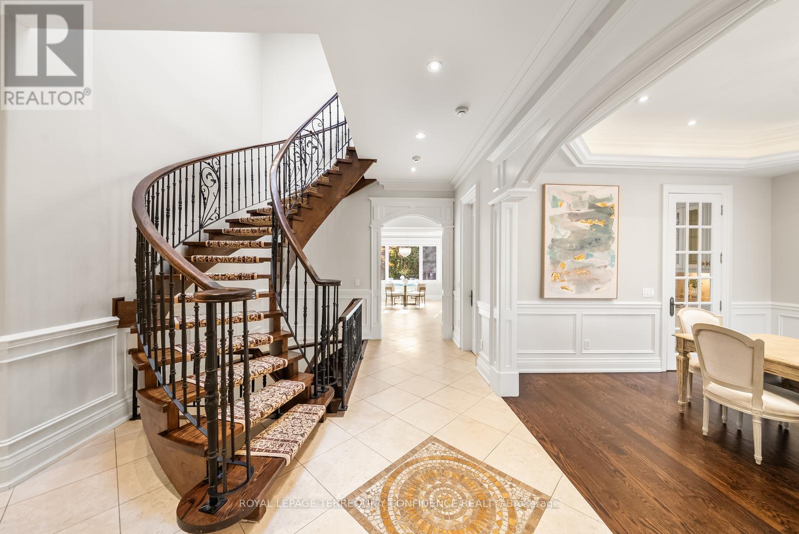 255 Dunview Avenue, Toronto (Willowdale East), Ontario  M2N 4J3 - Photo 6 - C12490160