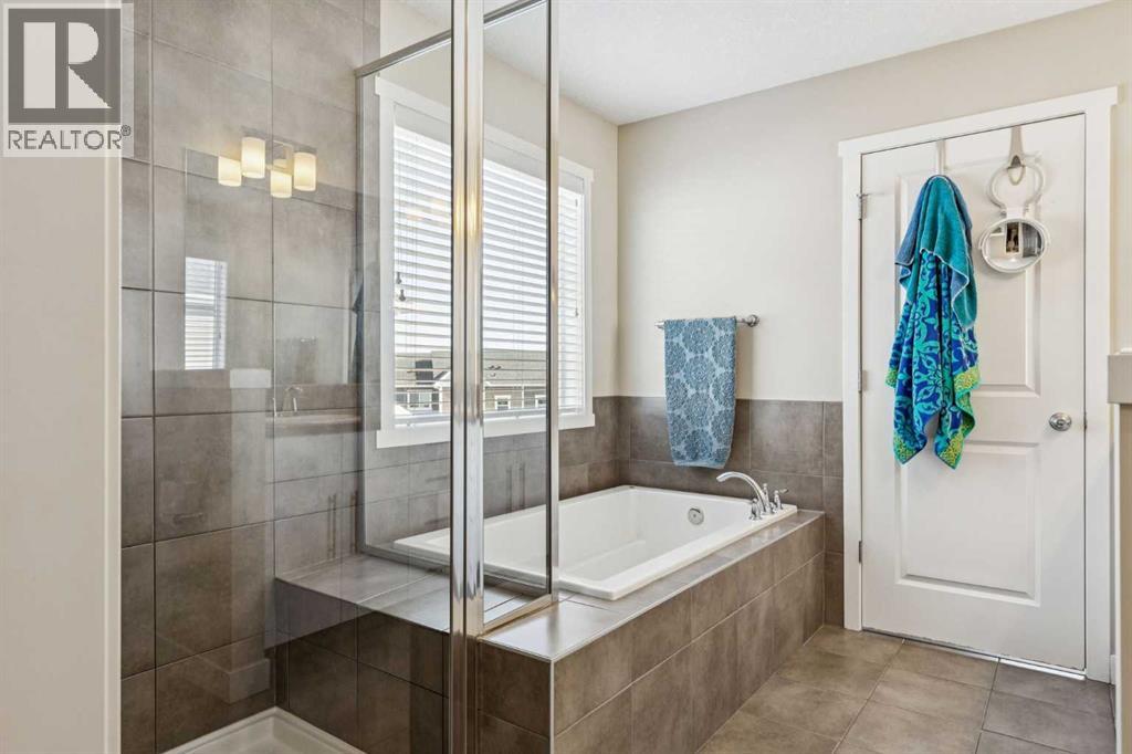 36 Sunrise Crescent, Cochrane, Alberta  T4C 0Z9 - Photo 36 - A2259386