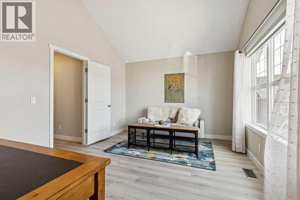 36 Sunrise Crescent, Cochrane, Alberta  T4C 0Z9 - Photo 39 - A2259386