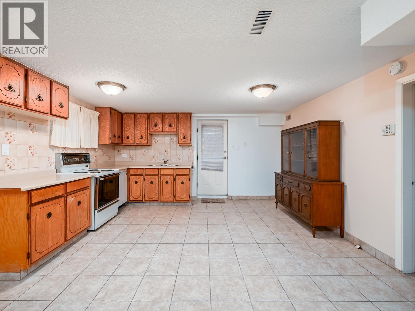 3226 E 1st Avenue, Vancouver, British Columbia  V5M 1B8 - Photo 13 - R3063323