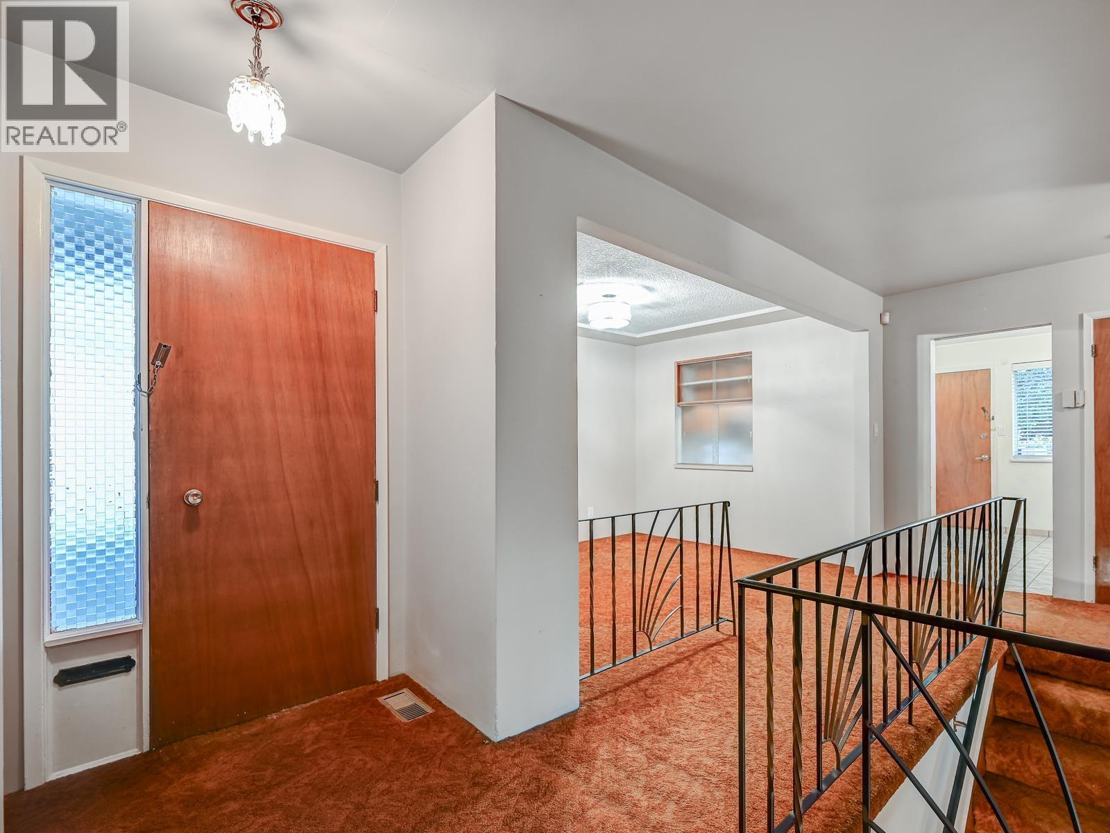 3226 E 1st Avenue, Vancouver, British Columbia  V5M 1B8 - Photo 5 - R3063323