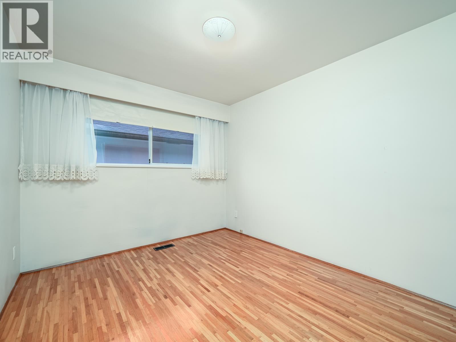 3226 E 1st Avenue, Vancouver, British Columbia  V5M 1B8 - Photo 8 - R3063323