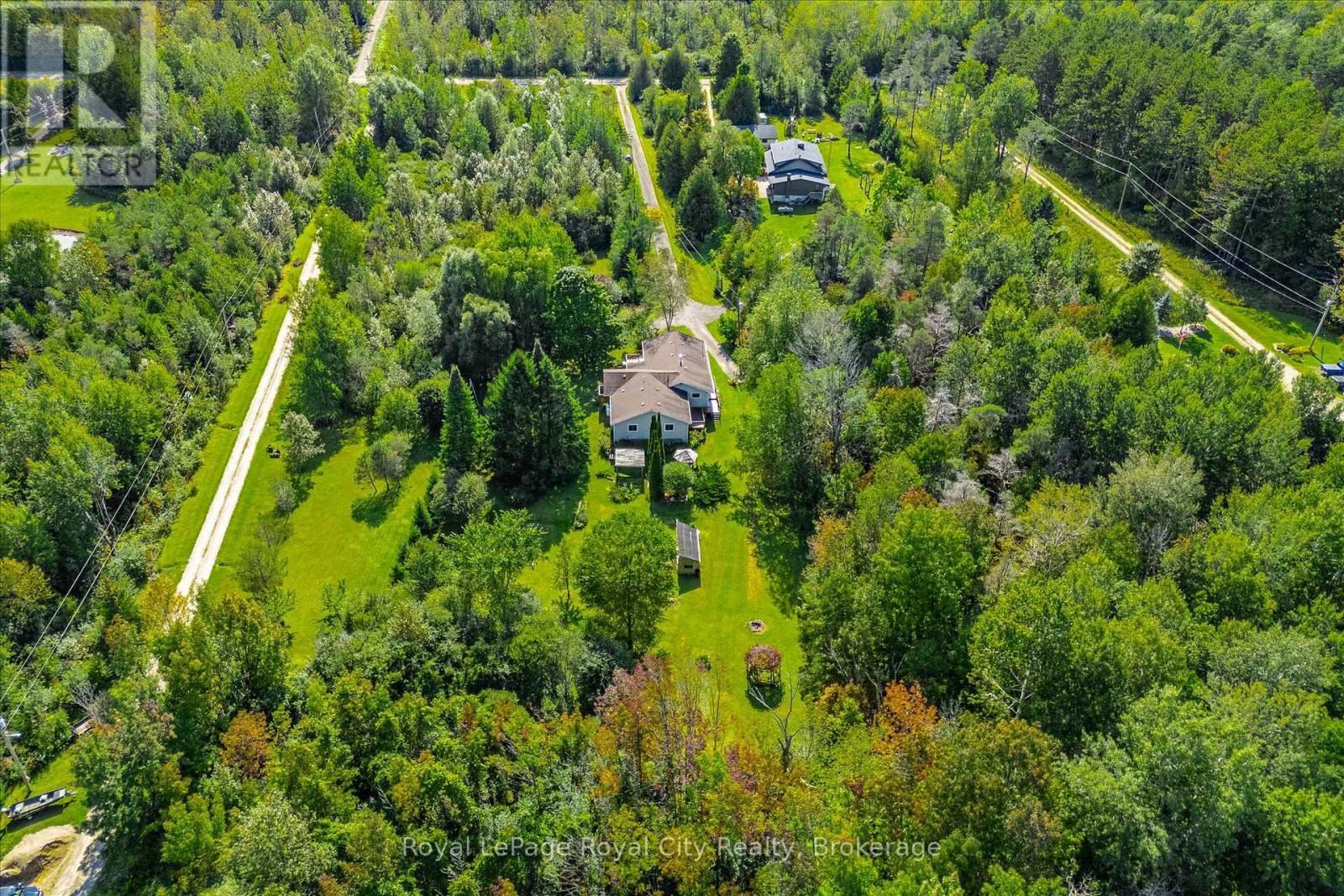 6127 First Line, Erin, Ontario  L0N 1N0 - Photo 2 - X12492442