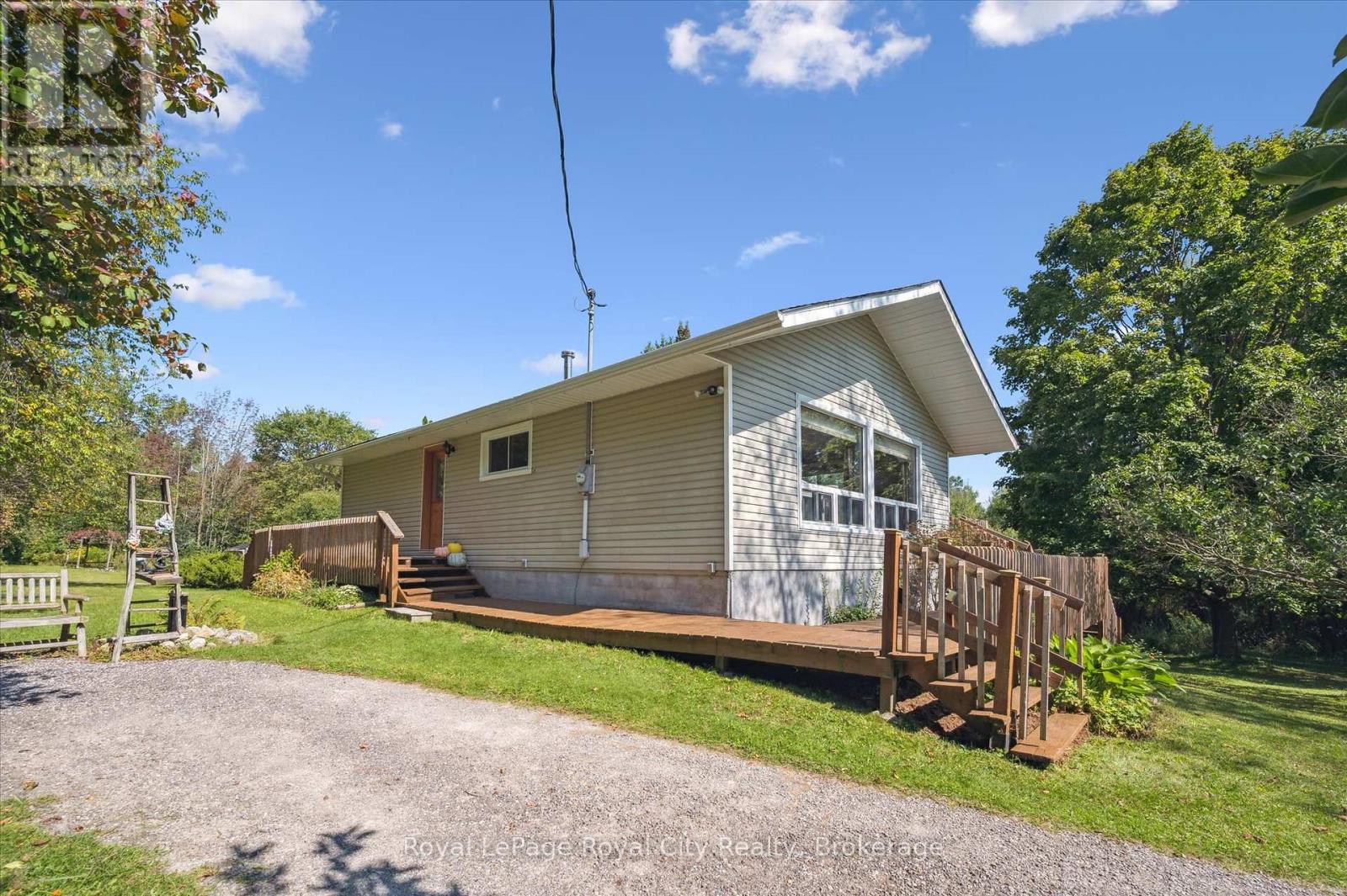 6127 First Line, Erin, Ontario  L0N 1N0 - Photo 4 - X12492442