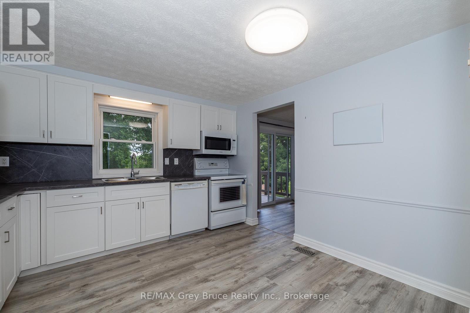 260 8th A Avenue E, Owen Sound, Ontario  N4K 6L2 - Photo 24 - X12492576