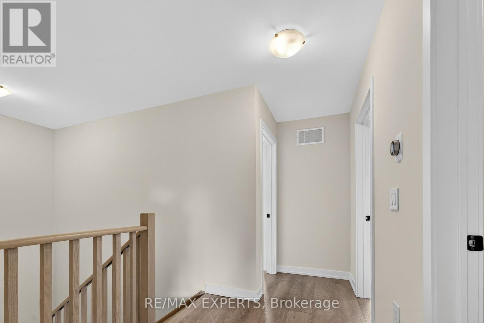 3082 Harasym Trail, Oakville, Ontario  L6M 5R2 - Photo 19 - W12492112