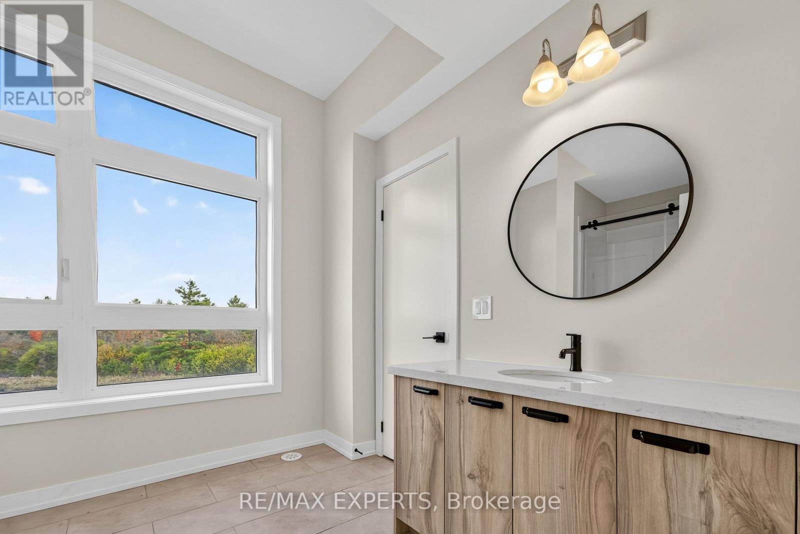 3082 Harasym Trail, Oakville, Ontario  L6M 5R2 - Photo 22 - W12492112