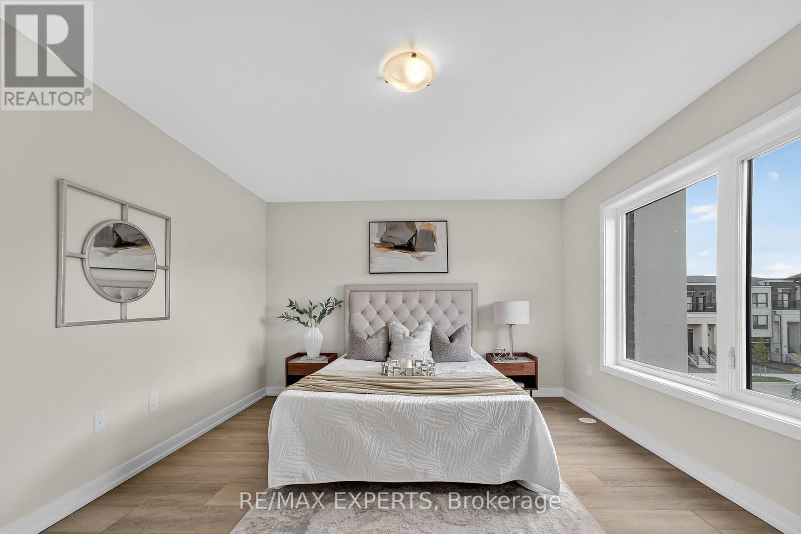 3082 Harasym Trail, Oakville, Ontario  L6M 5R2 - Photo 29 - W12492112