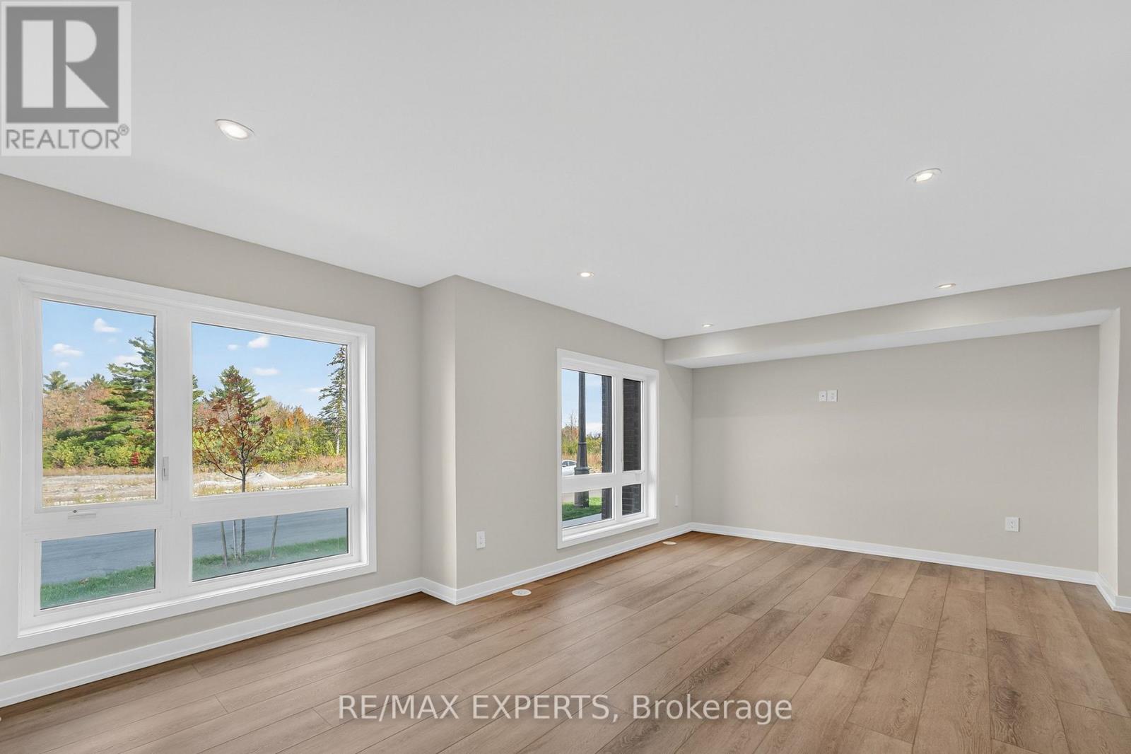 3082 Harasym Trail, Oakville, Ontario  L6M 5R2 - Photo 36 - W12492112