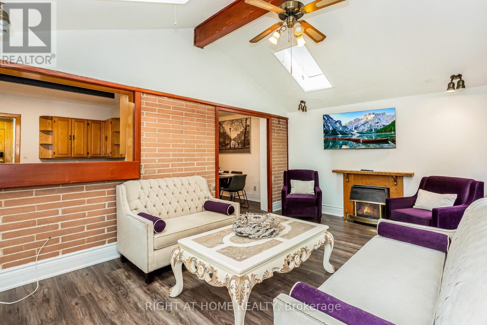 411 Maplehurst Avenue, Oakville, Ontario  L6L 4Y3 - Photo 12 - W12492180