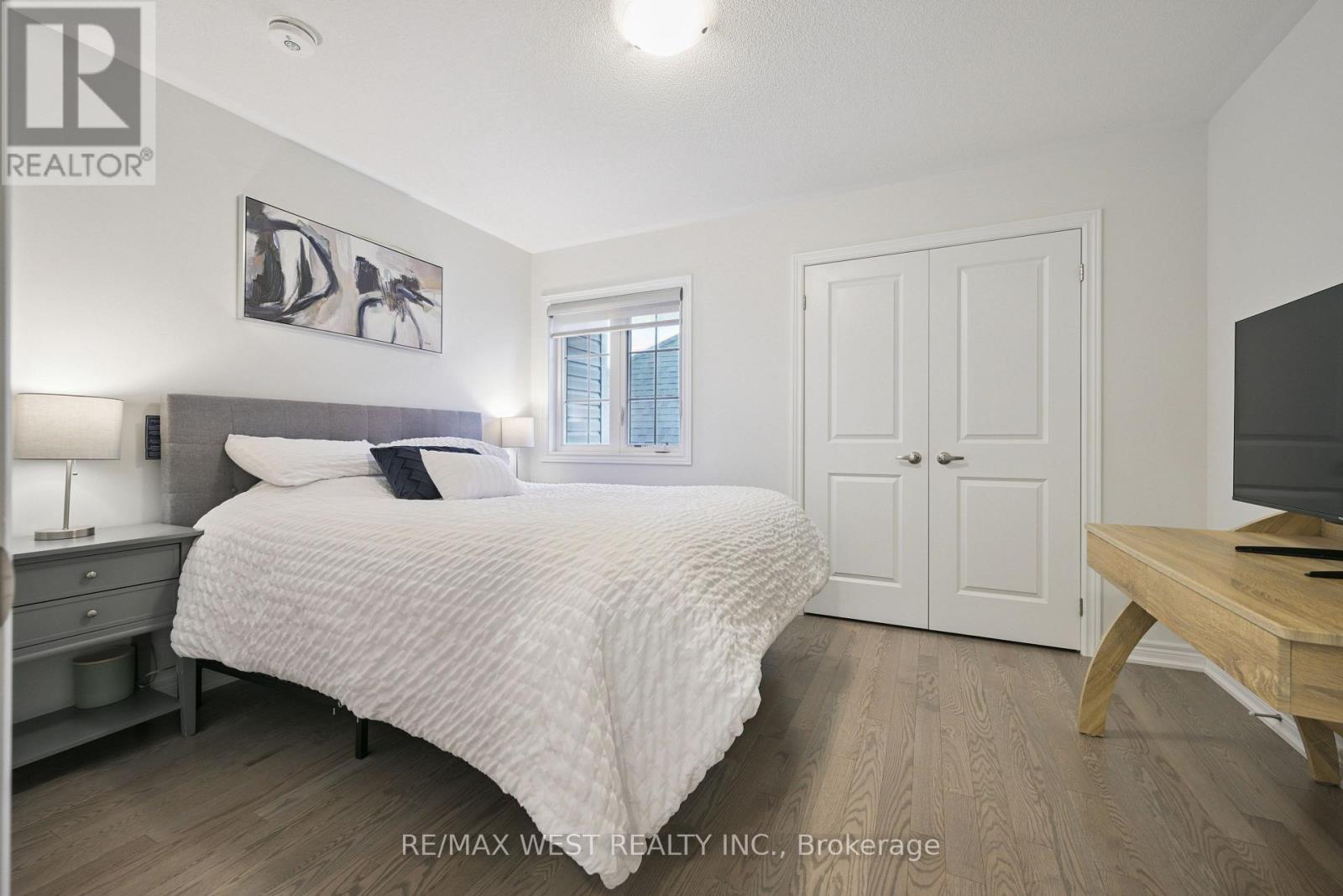 4 Clermiston Crescent, Brampton, Ontario  L6R 3W9 - Photo 12 - W12492190