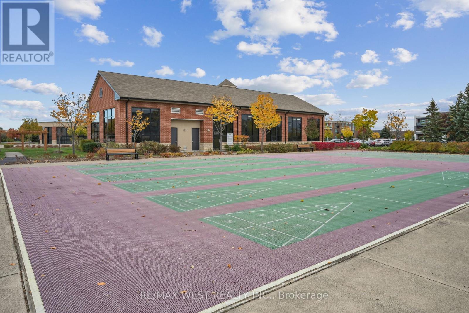 4 Clermiston Crescent, Brampton, Ontario  L6R 3W9 - Photo 18 - W12492190