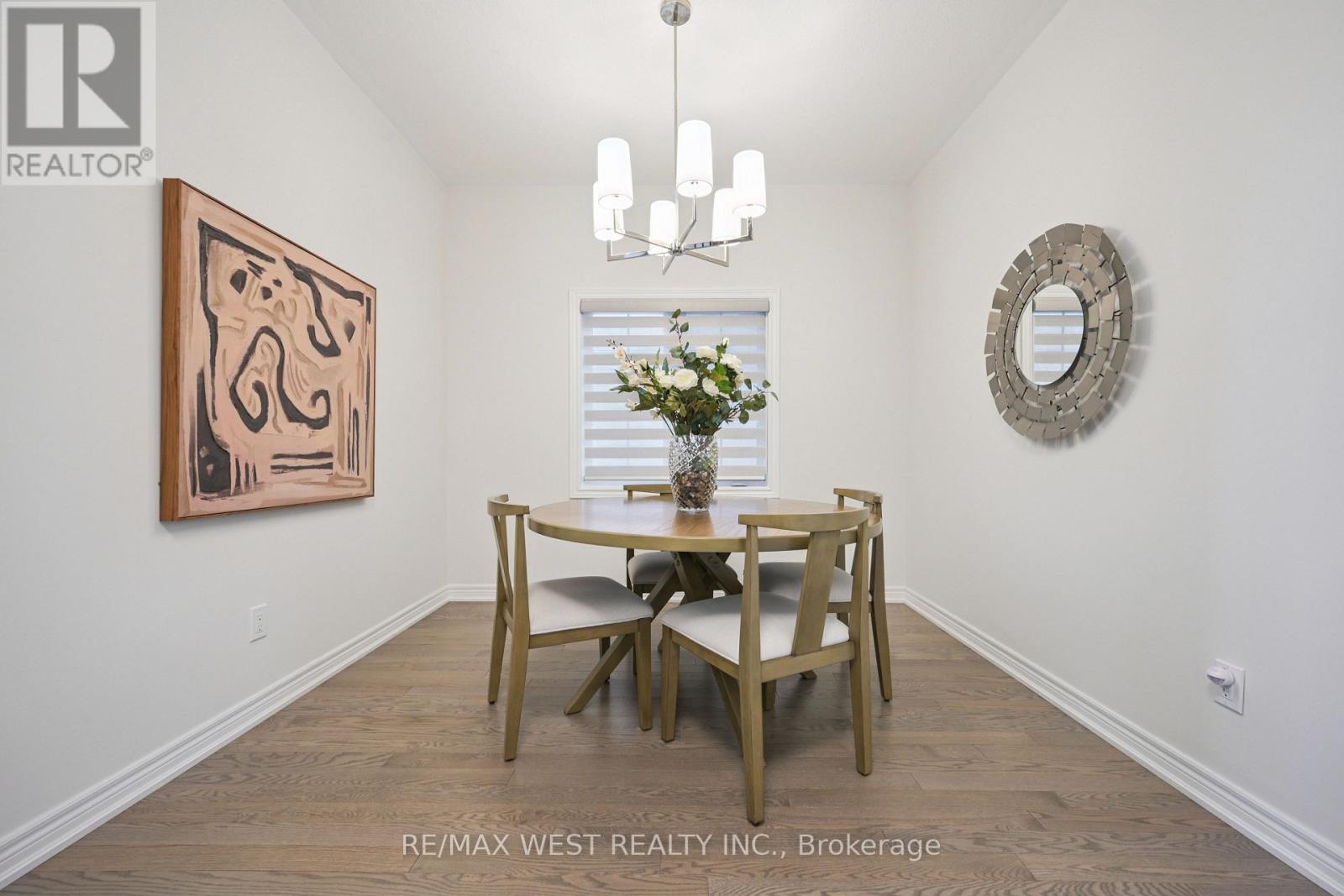 4 Clermiston Crescent, Brampton, Ontario  L6R 3W9 - Photo 6 - W12492190