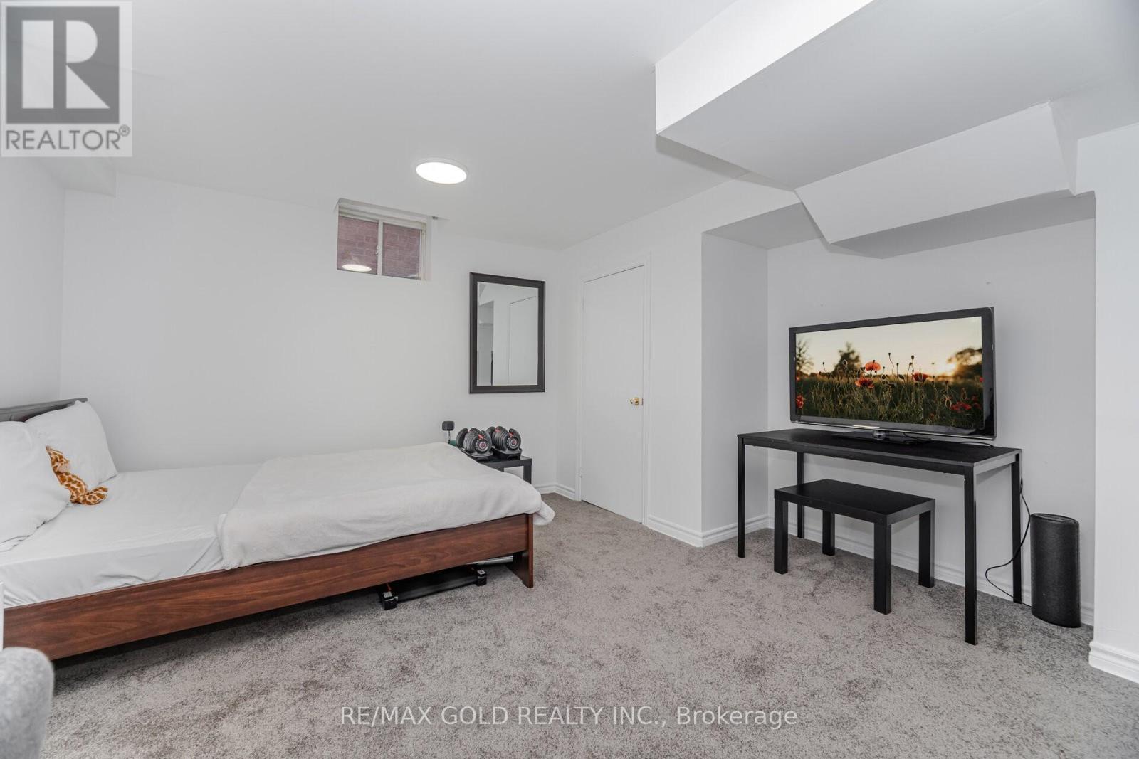 26 Freshmeadow Street, Brampton, Ontario  L6P 2H5 - Photo 25 - W12492252