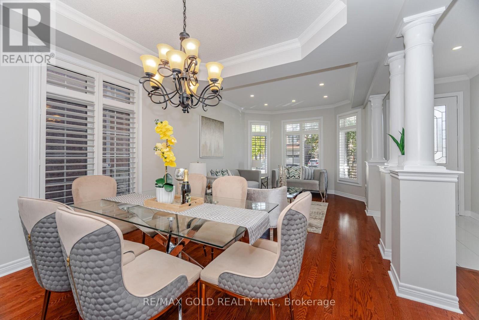 26 Freshmeadow Street, Brampton, Ontario  L6P 2H5 - Photo 4 - W12492252